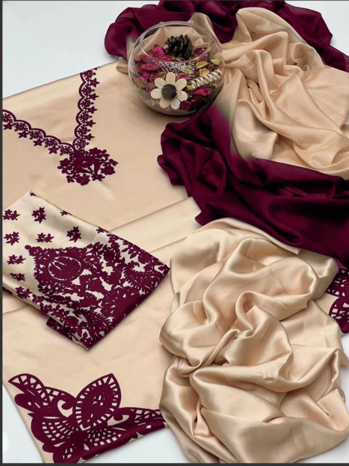Maroon Majesty